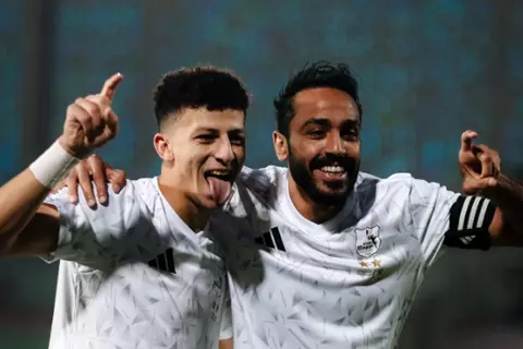 كهربا يتحدث عن حلم الفوز بكأس الرابطة.. مستقبله مع إنبي.. ورسالة لمنتخب مصر